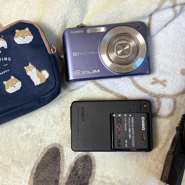 카시오 엑슬림 ex-z1080 ,z1050 디카 은채디카