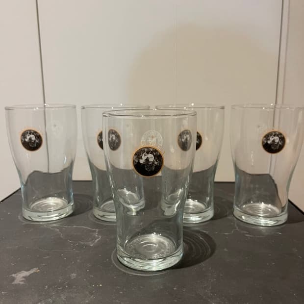 맥주잔 여러개 개별판매 (단종된 희귀템 포함)