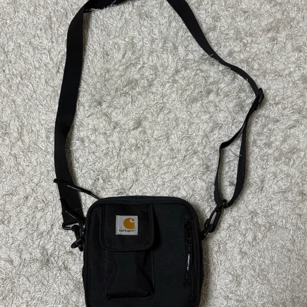 칼하트 wip / Carhartt Wip 에센셜 스몰 크로스백