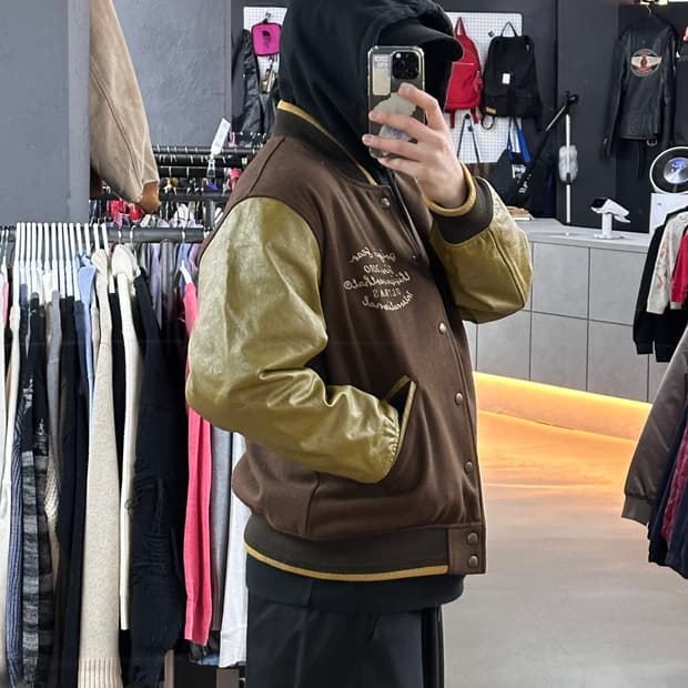 🔥thisisneverthat 레더 슬리브 바시티 자켓 S🔥