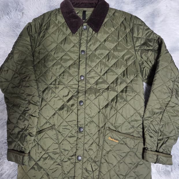 바버 퀼팅 자켓 올리브