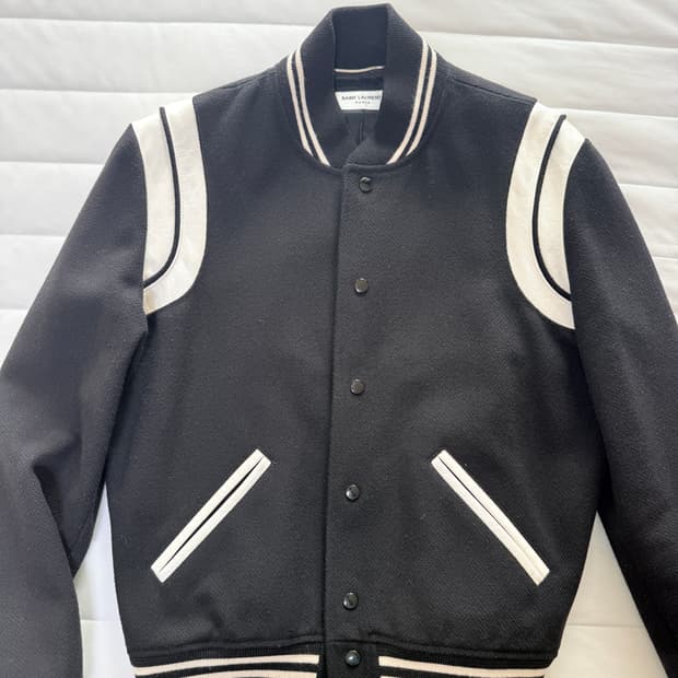 생로랑 테디자켓 48사이즈