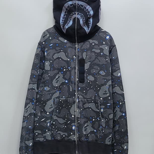 BAPE 베이프 스페이스 야광 샤크 후드 집업 / 남 L

