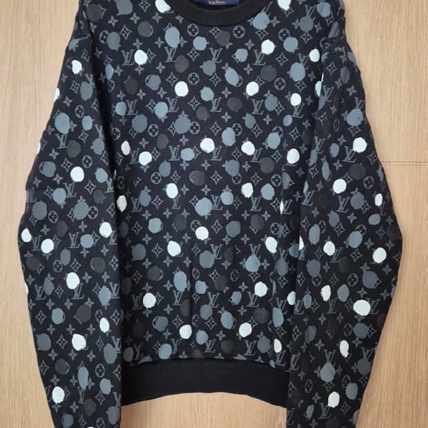 루이비통 쿠사마야요이 모노그램 맨투맨