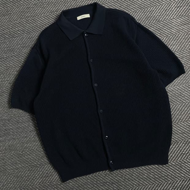 Poten 미니멀 와플 니트 반팔 셔츠 네이비 y 5024