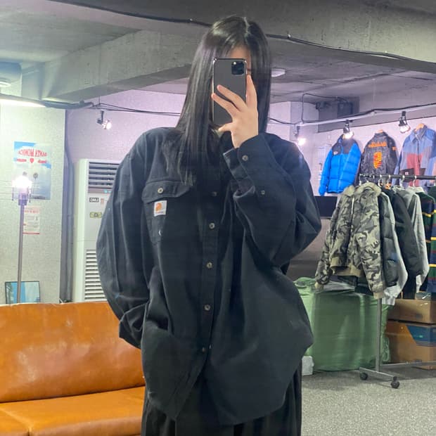 칼하트 멀티포켓 블랙 워크 셔츠 B3559