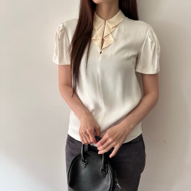 미우미우 miu miu 반팔 블라우스 티셔츠