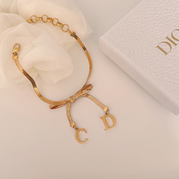 디올 리본 팔찌