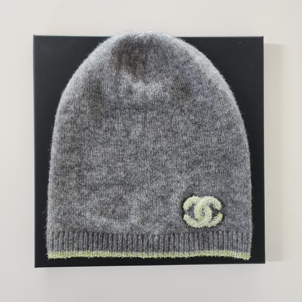 신품급 샤넬 CC로고 캐시미어 비니 멜란지 그레이