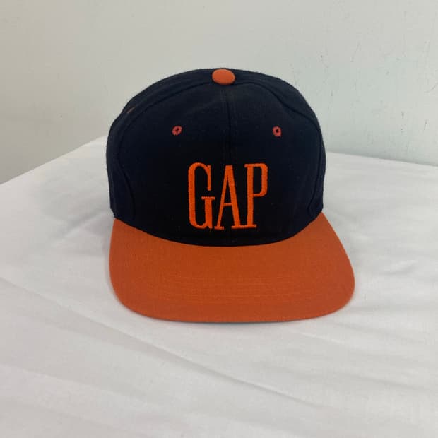 GAP 갭 투톤 볼캡