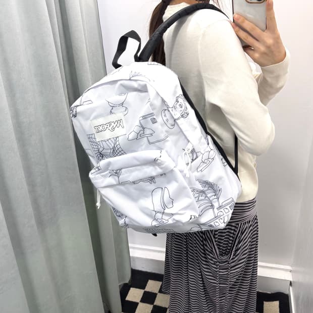 잔스포츠 화이트 슈퍼브레이크 백팩