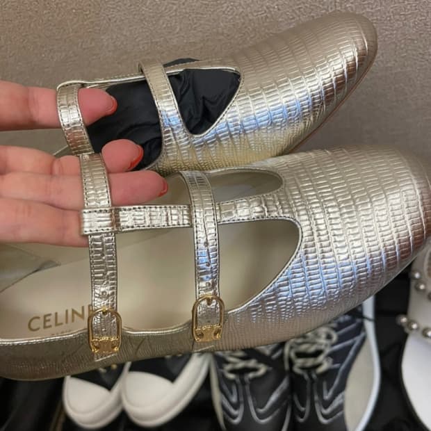 셀린느 메리제인 펌프스 37.5 (새상품)