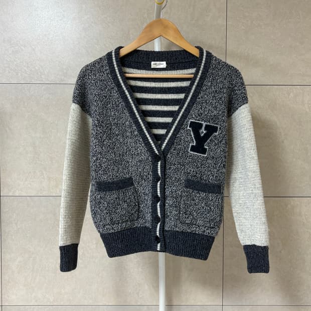 생로랑 17SS 패치 가디건