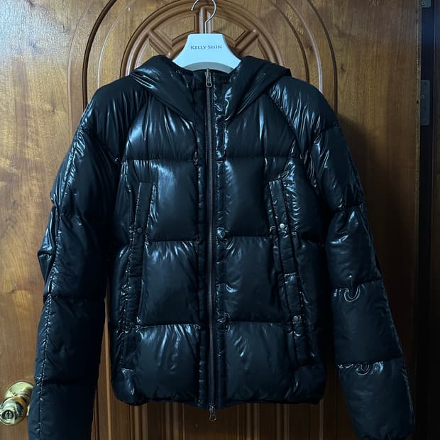 더 비리디안느 포켓 디테일 리버시블 구스다운 자켓