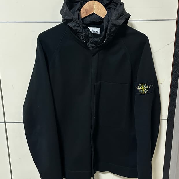 (백화점판)스톤아일랜드 후드 니트집업 블랙 XL