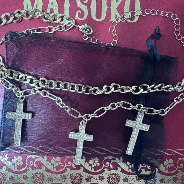 Double-Layer Cross Choker