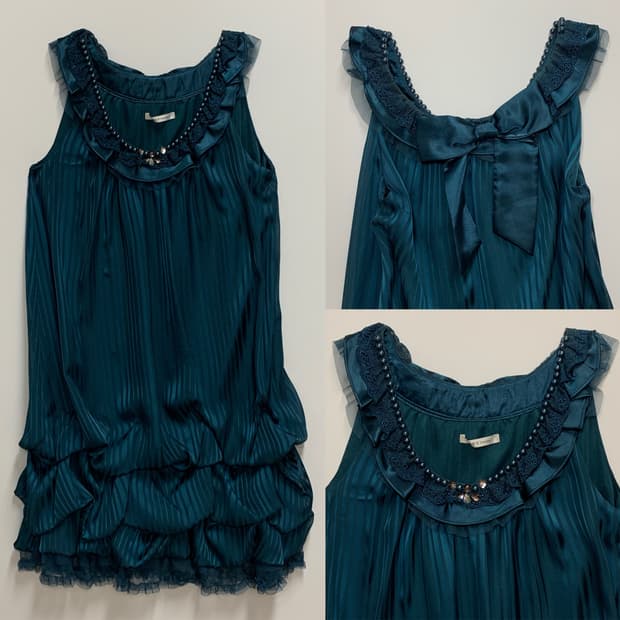 axes femme 딥그린 큐빅 나시 원피스