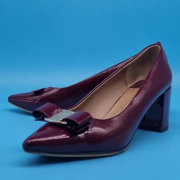 oo 페라가모 버건디 여성펌프스 힐7 240 굽6