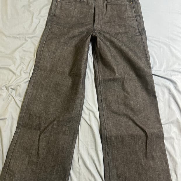 venia.us raw dark indigo denim 