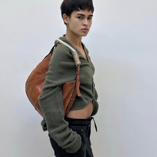 입생로랑 톰포드기 몸바사 혼 핸들 호보백