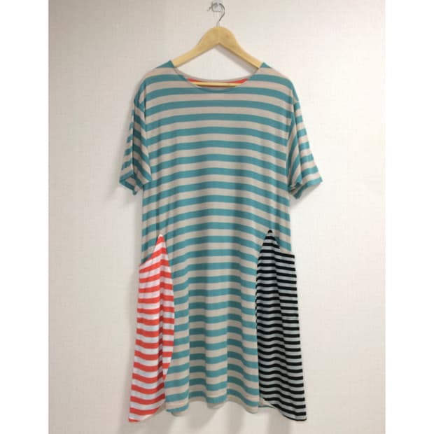 츠모리치사토 민트 컬러풀 스트라이프 캣 포켓 원피스 튜닉