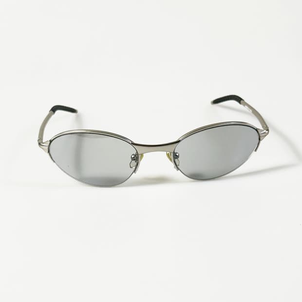 실버 오벌 반무테 메탈 프레임 빈티지 선글라스