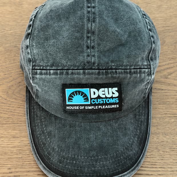 데우스 엑스 마키나 판넬캡