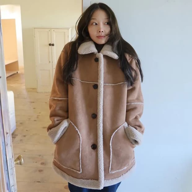 셀리테일즈 리버시블 무스탕 코트