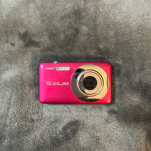 카시오 엑슬림 z800 디카/디지털카메라