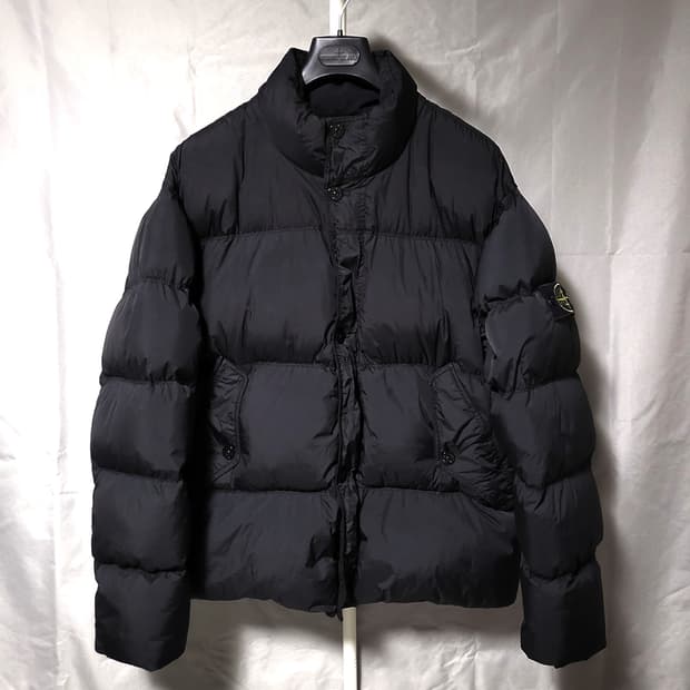 [새상품급/L size]24FW 스톤아일랜드 크링클랩스 다운 패딩