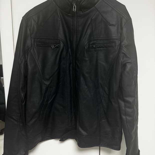 매트 블랙 가죽 자켓