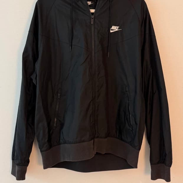 나이키 블랙 바람막이 윈드러너