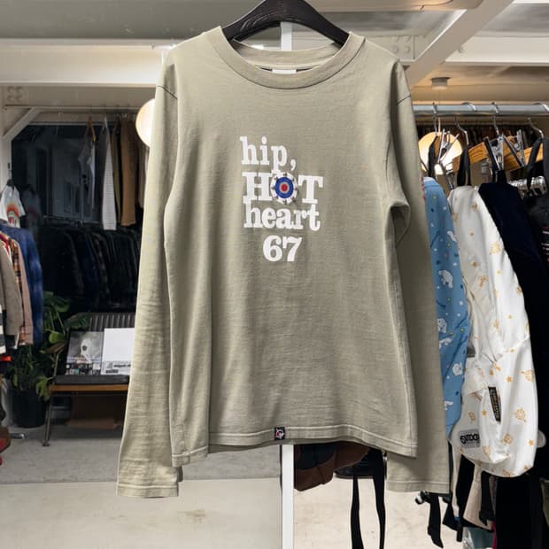 Maniac works 롱슬리브