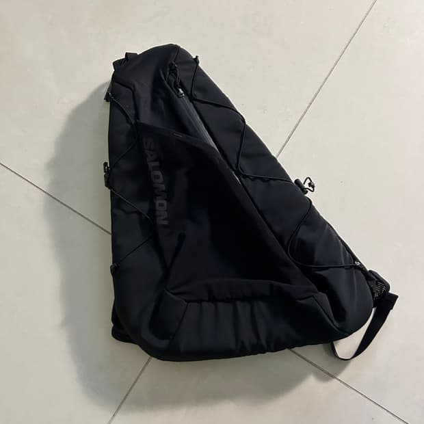 CROSS BODY BAG 크로스바디 백