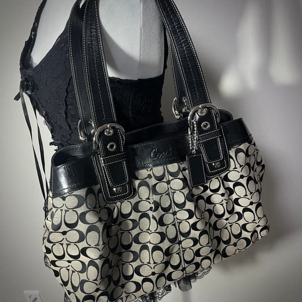 Coach 코치 시그니처 버클 숄더백 그레이베이지 블랙 오네갸루