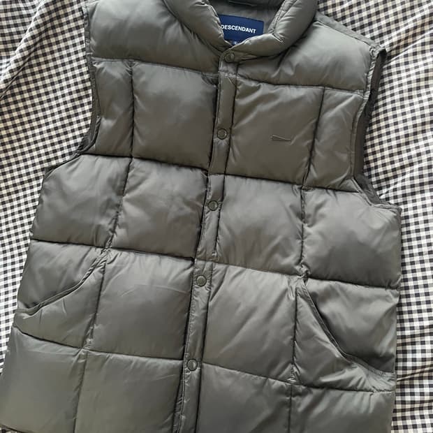 디센던트(DESCENDANT) / 푸퍼 베스트 올리브 / 4