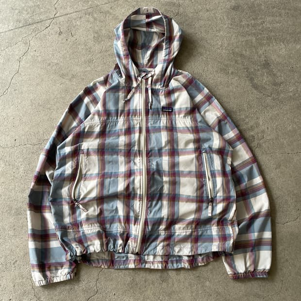 12SP Patagonia Check Wind Braker