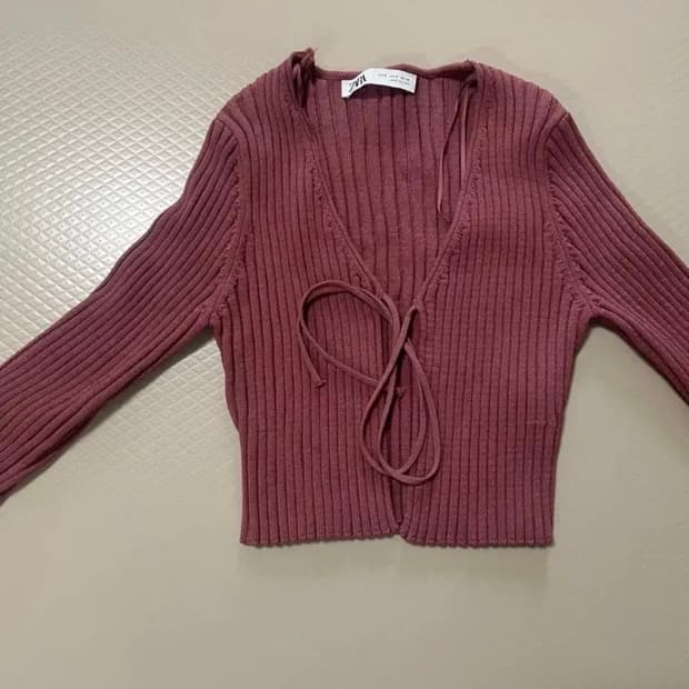 자라크롭가디건