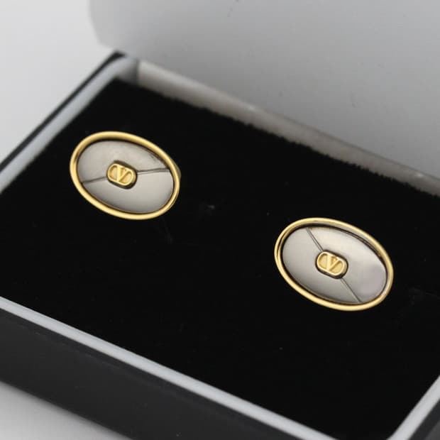 발렌티노 가라바니 A등급 남자 명품 커프스