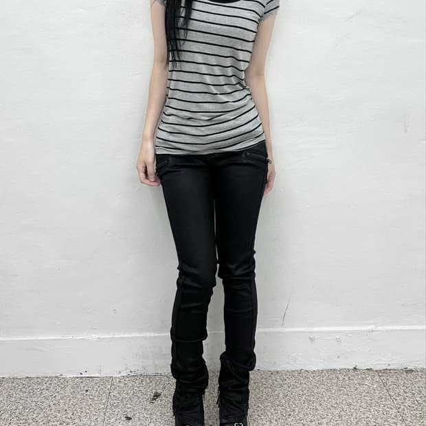Sly stripe u neck short sleeve