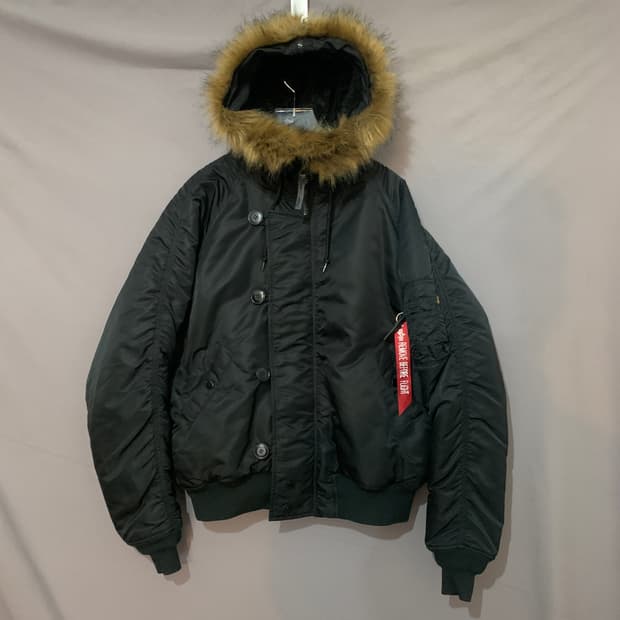 L 알파인더스트리 블랙 N2B 플라이트 패딩 자켓