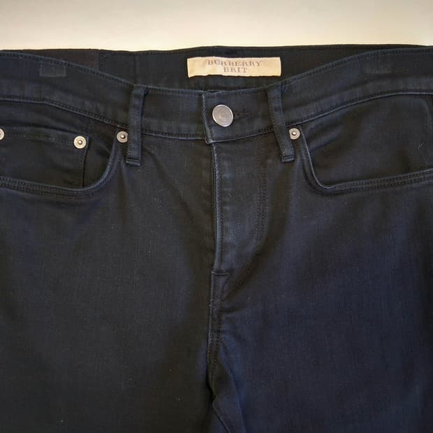 정품)버버리 브릿 블랙 스트레이트핏/남 32#