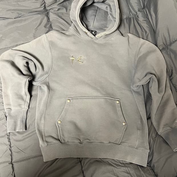 떠그클럽 후드티