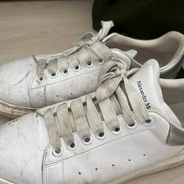 Alexander McQueen Oversized sneakers