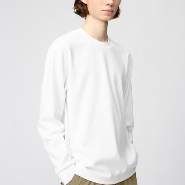 유니클로 에어리즘 코튼 크루넥 롱슬리브 팝니다
