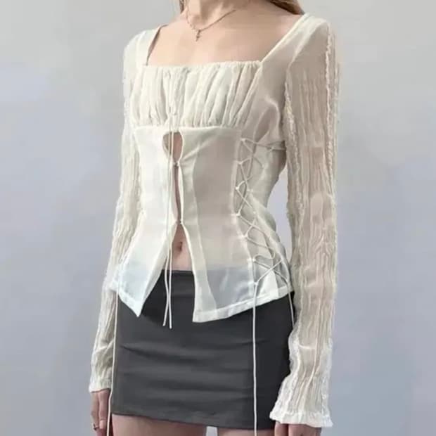 Bonnae 본네 레이스업 쉬폰 블라우스
