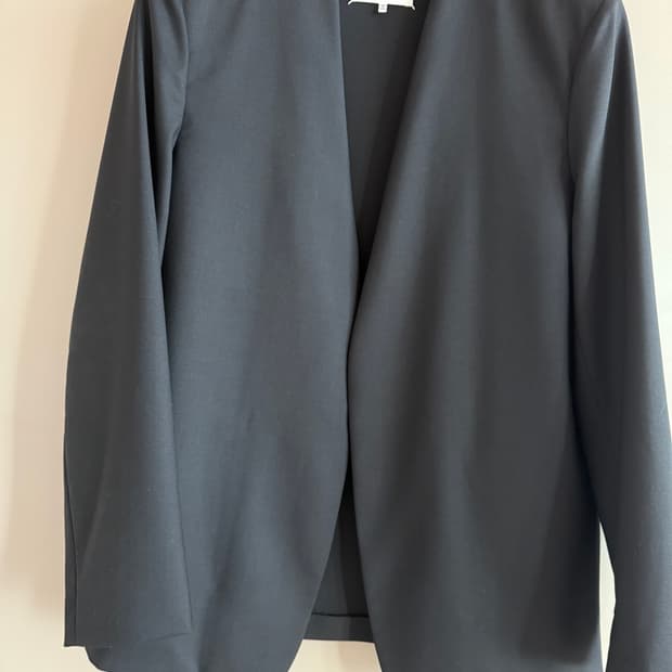 마르지엘라 카라리스 52