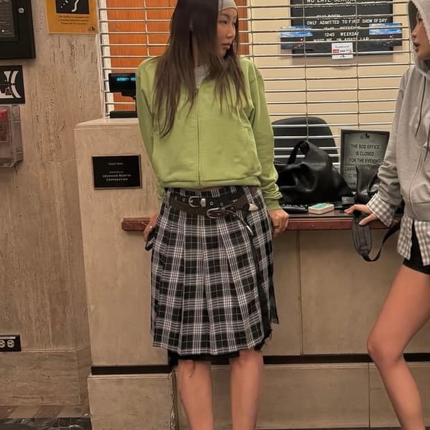 마지셔우드 타탄 체크 스커트🖤🍋‍🟩MARGESHERWOOD🍋‍🟩