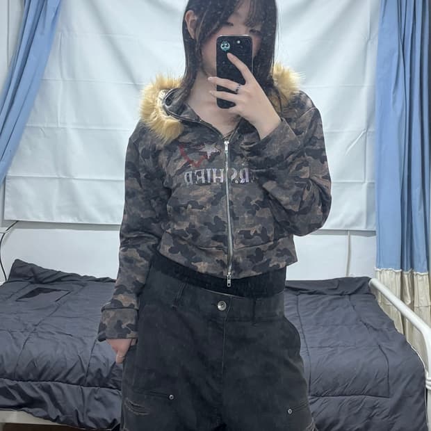 디어마이키코 울프조 크롭 후드집업