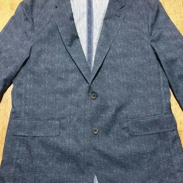 1214 TG 패션 자켓 100~105 사이즈입니다